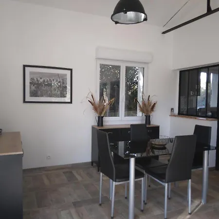 Holiday home L'atelier